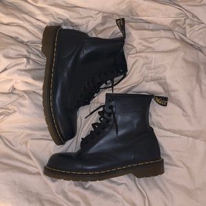 Dr Martens Combat Boots